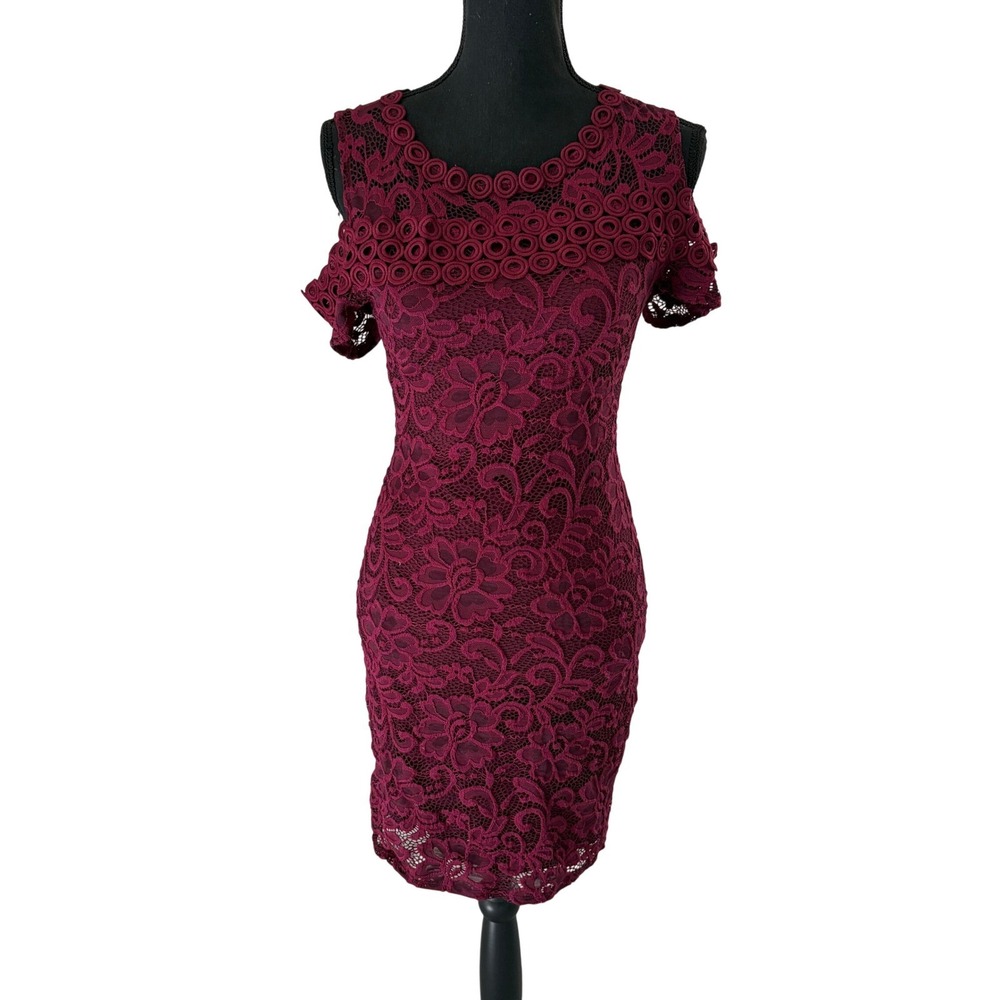 Ambiance Floral Lace Cold Shoulder Dress Womens Medium Burgundy Crochet‎ Trim